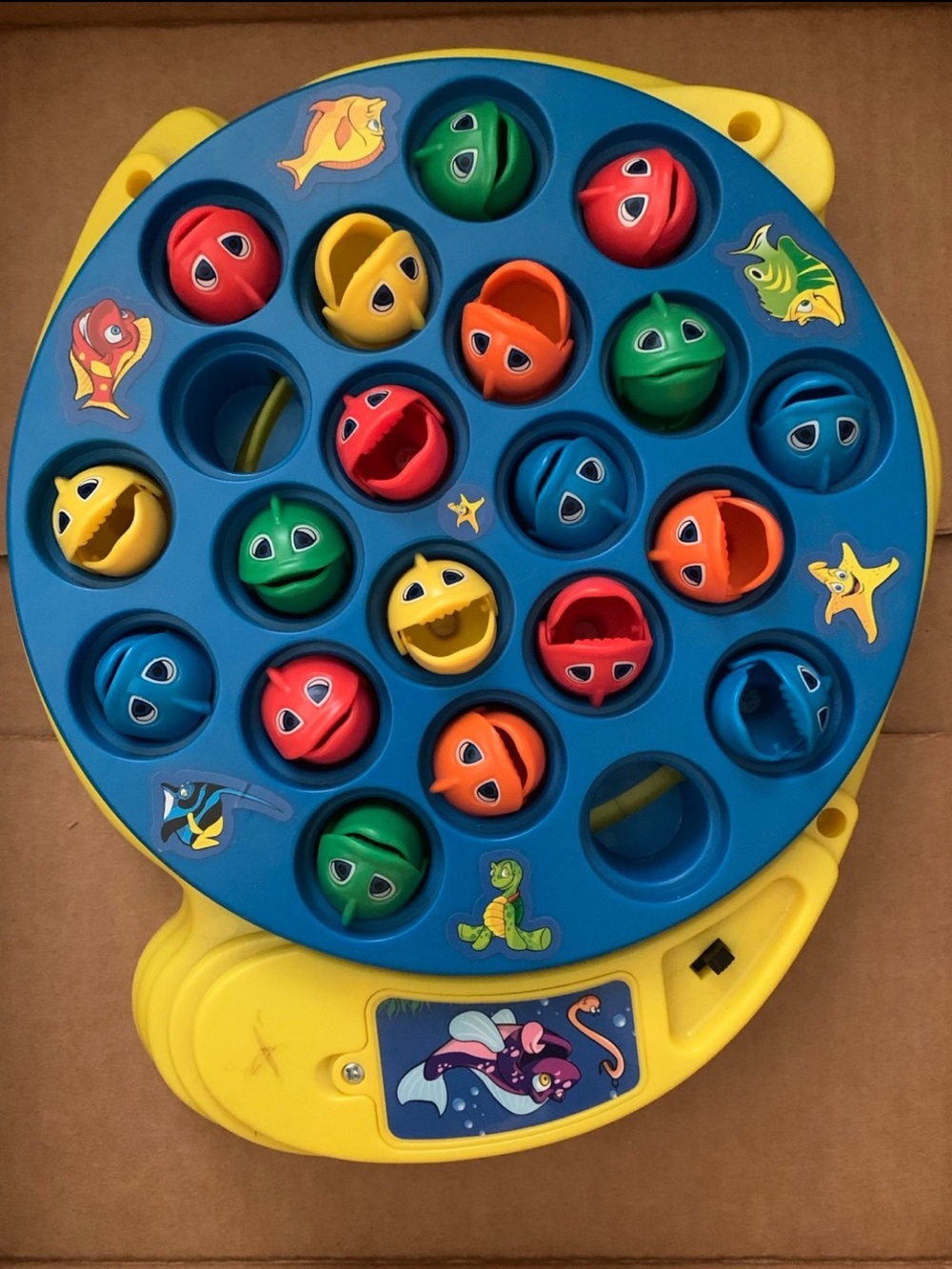 Fishing game (2 fish missing)